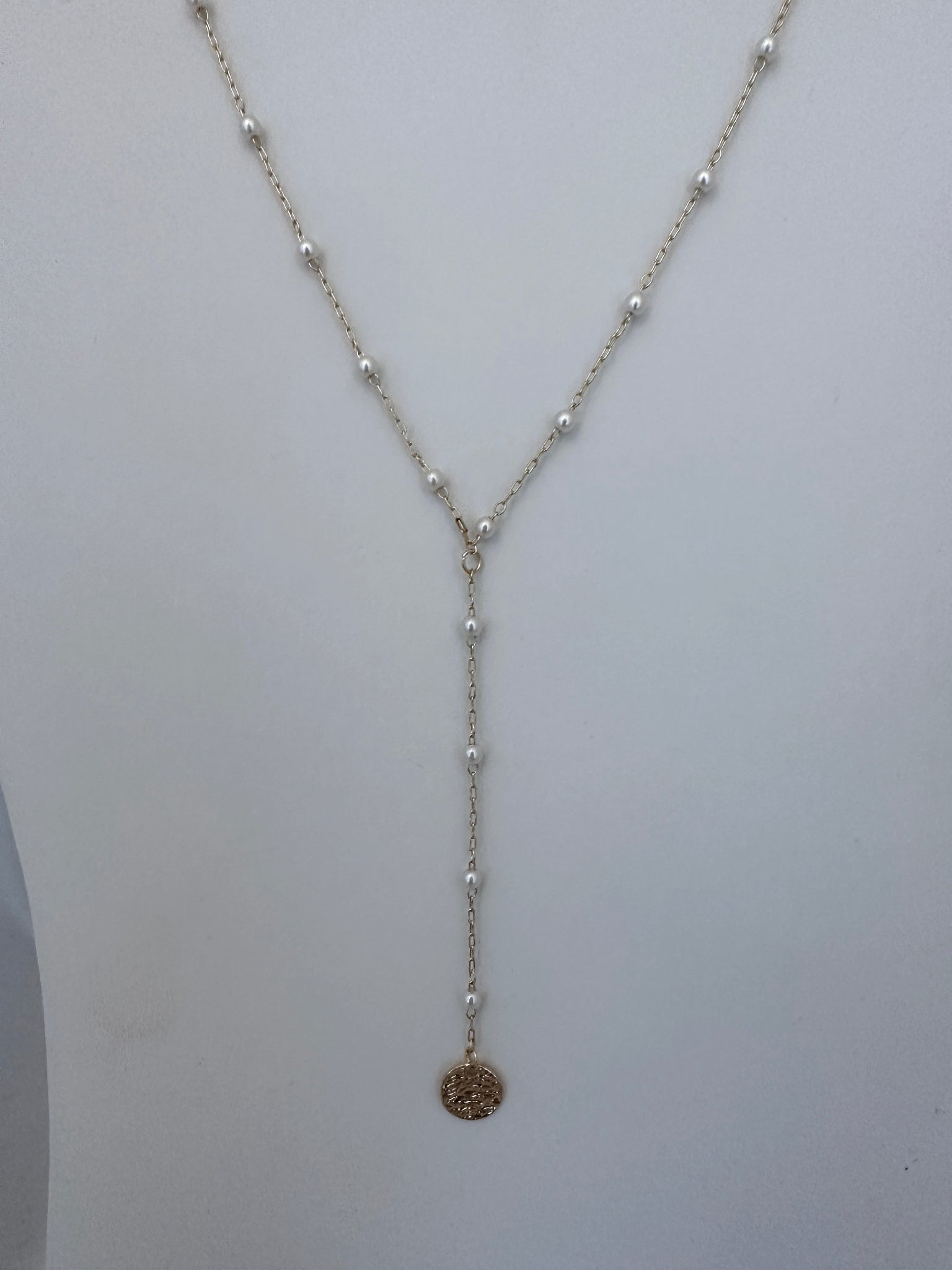 Pearl and Gold Chain Y Necklace